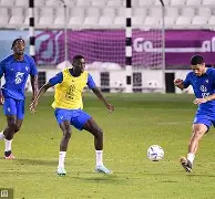 中欧体育-重磅！波尔图遗憾出局备战德甲纽卡斯尔防线松动备战法国杯，清晨布鲁克林篮网防线松动的简单介绍